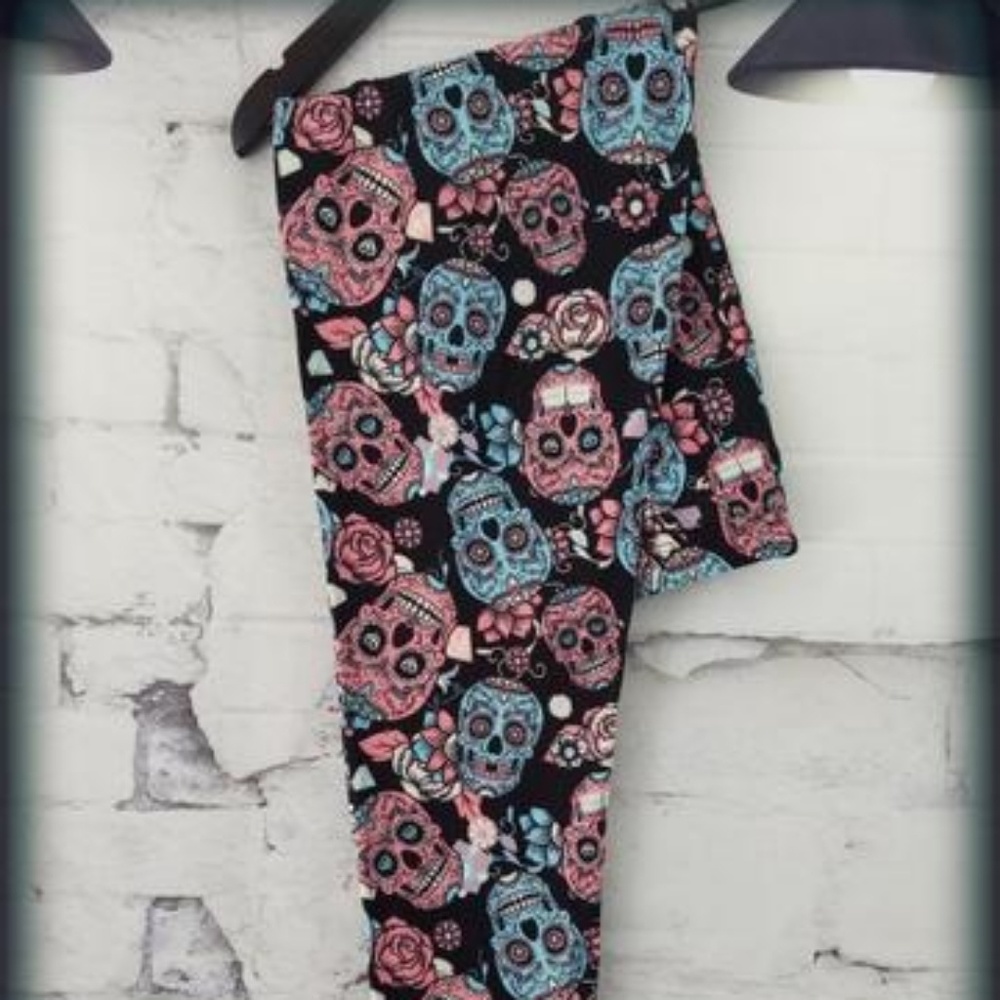 Skull print leggings